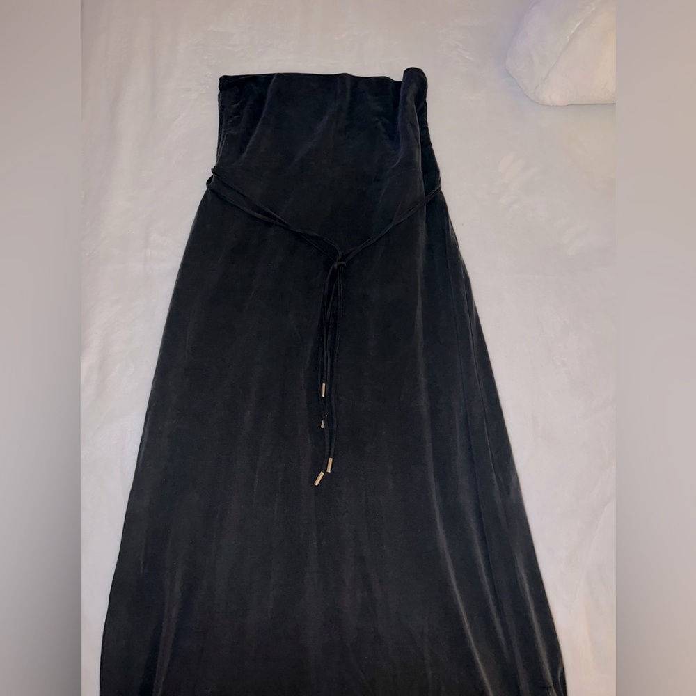 White house black market skirt/dress its convertible.
